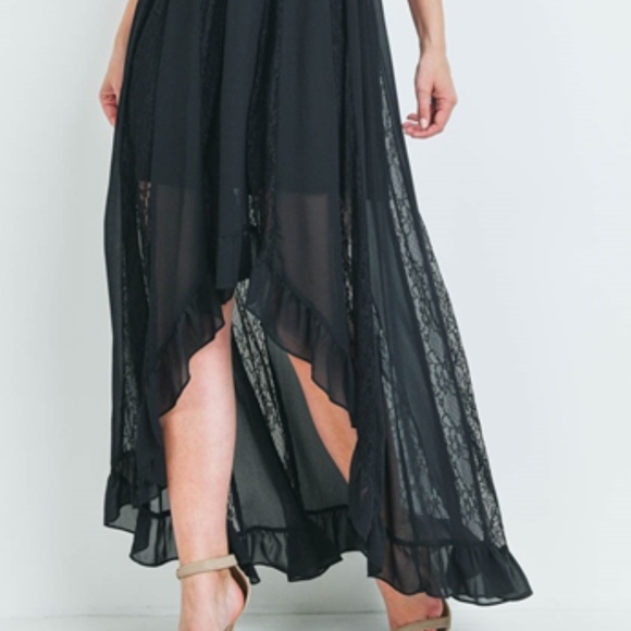 Black Lacey Maxi Dress - Picture 4 of 13